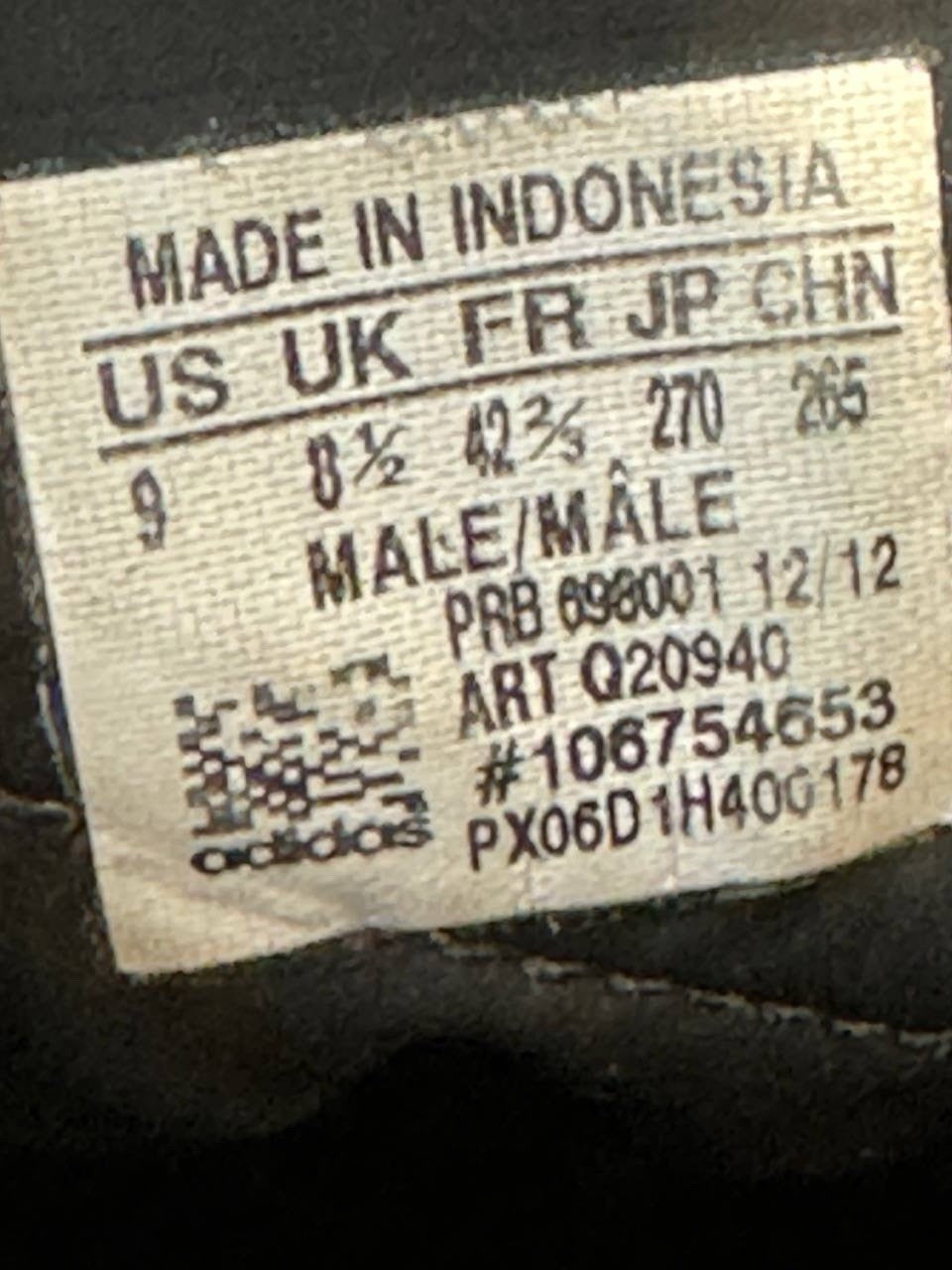 7698358