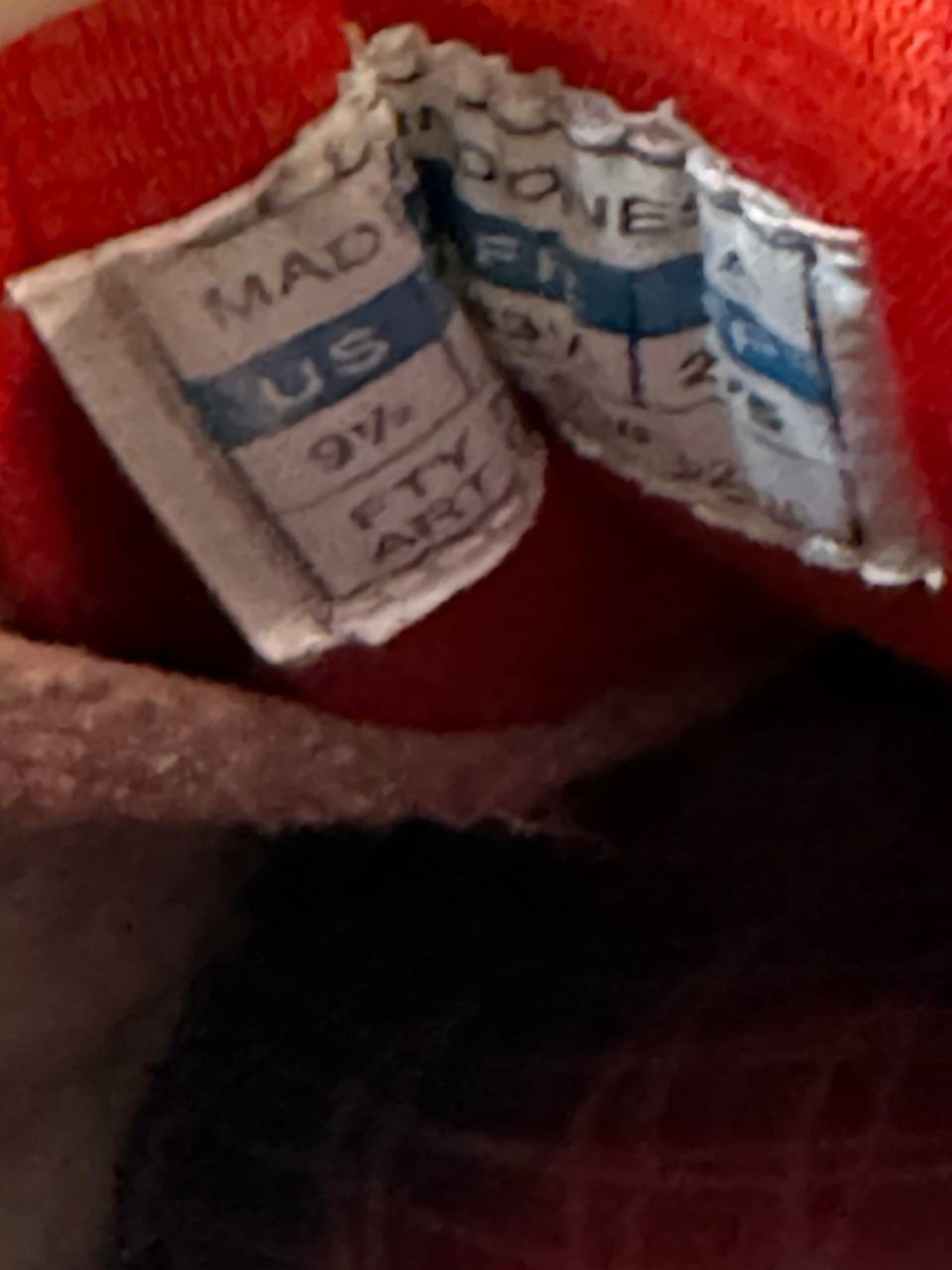 6973598