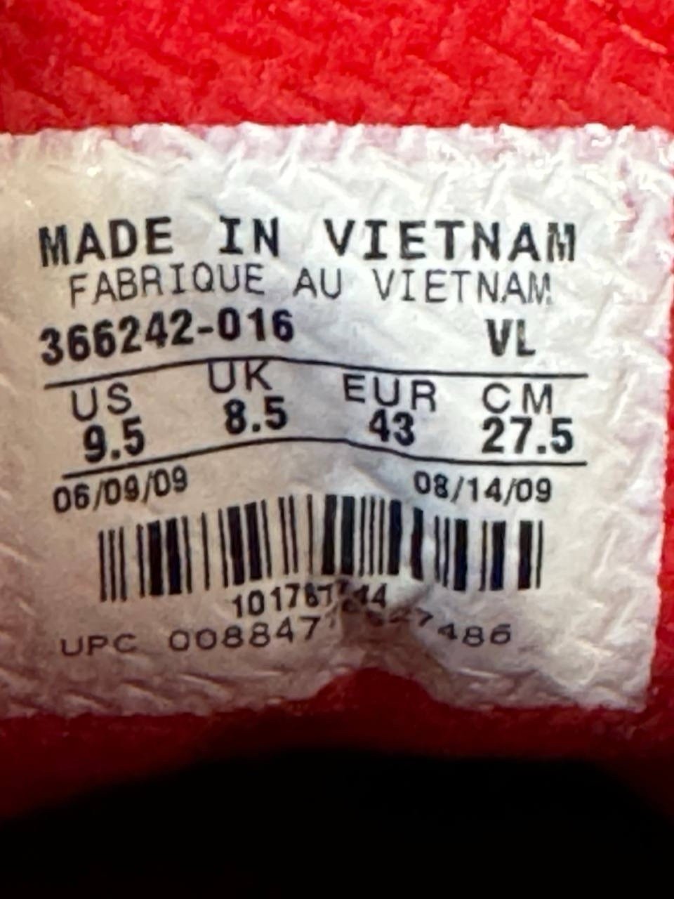 7699078