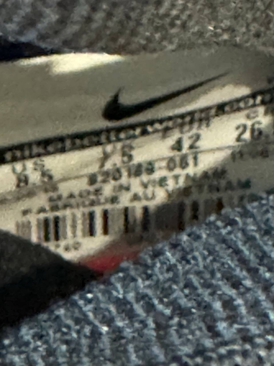 7946723