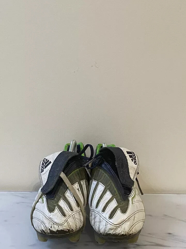 6973678