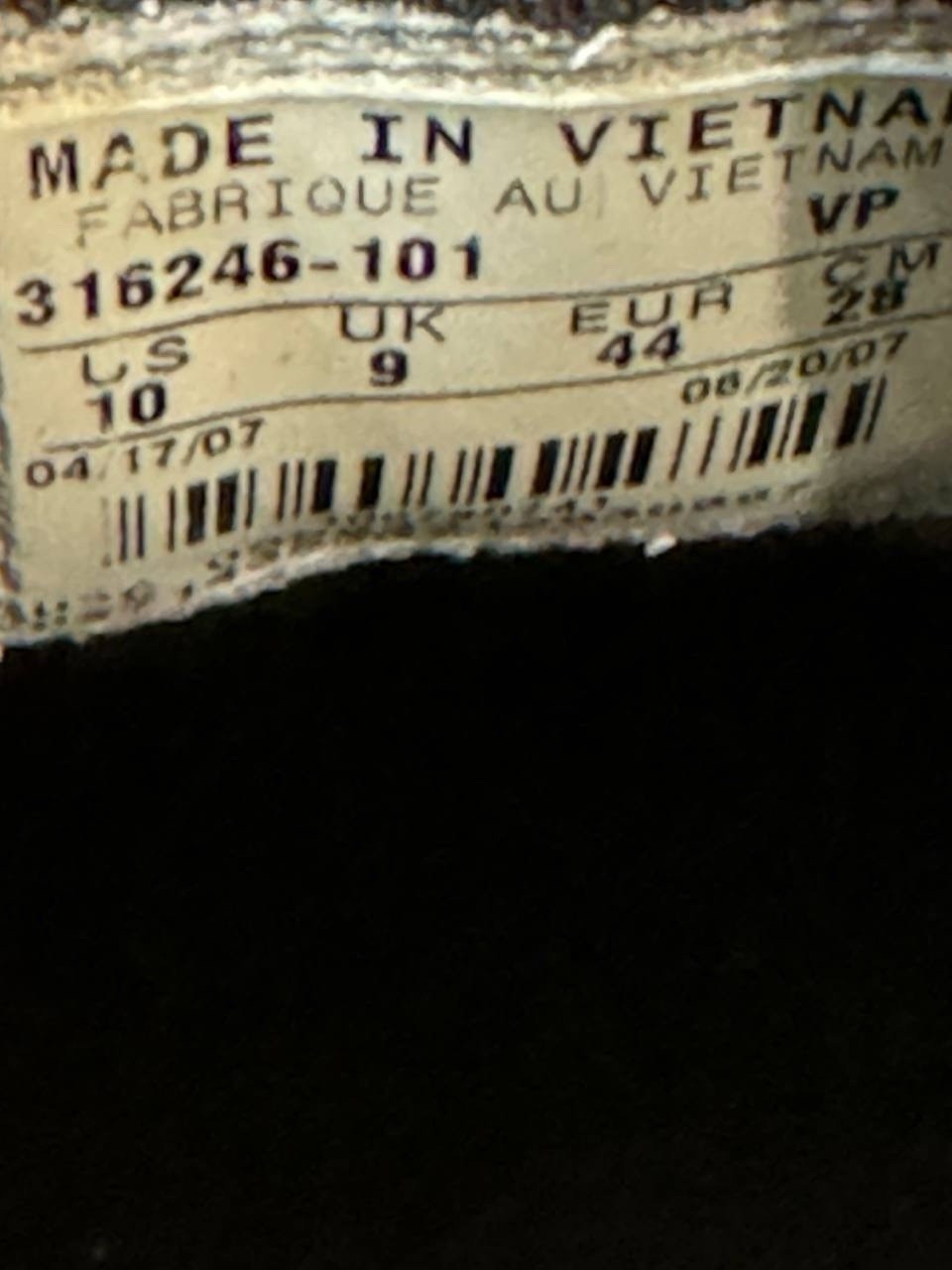 6973739